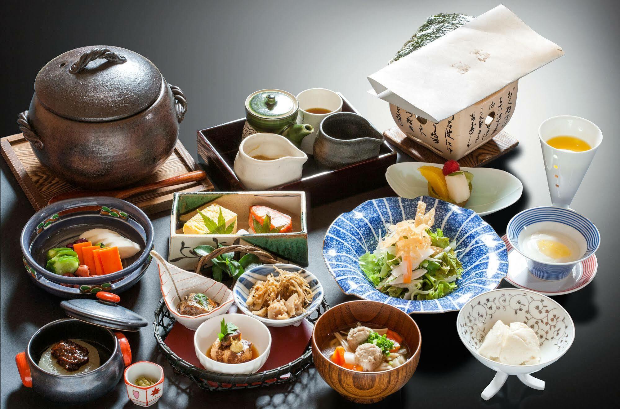 Ito Ryokuyu Hotel Екстериор снимка
